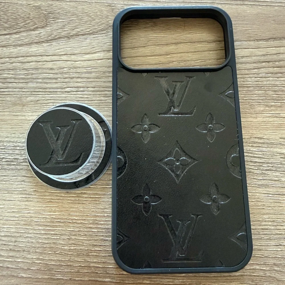 FASHION iPhone Mag Safe Phone Case With Pop Socket